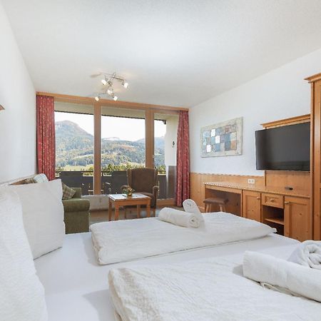 Appartement Predigstuhlblick Mit Indoorpool Und Sauna Bad Goisern Eksteriør billede